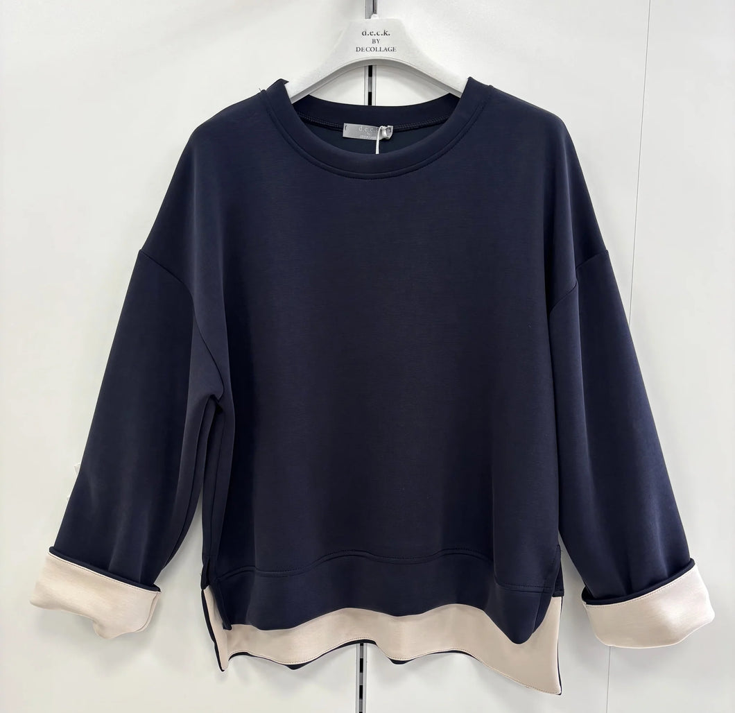 D.E.C.K By Decollage 20108 Triple Soft Leisure Wear Top (2 Colours)