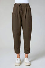D.E.C.K By Decollage 825231E New Barrel Shaped Stretchy Joggers (5 Colours)