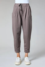 D.E.C.K By Decollage 825231E New Barrel Shaped Stretchy Joggers (5 Colours)