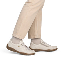 Remonte D3T00-60 Beige Leather Tex Trainers