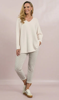 D.E.C.K By Decollage 27727 Plain Oversized Style V-Neck Jumper (5 Colours)