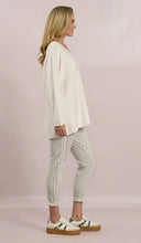 D.E.C.K By Decollage 27727 Plain Oversized Style V-Neck Jumper (5 Colours)