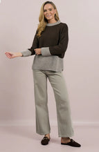 D.E.C.K By Decollage 5009-02 Round Neck Colour Block Knit Jumper (2 Colours)