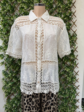 Plain Lace And Embroidered Detail Shirt (2 Colours)