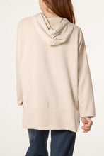 Hooded Sweatshirt With A Leopard Print Trim(2 Colours)