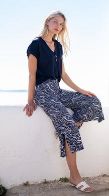 Marble 7407 Navy And White Wave Print Stretchy Wide Leg Cropped Trousers
