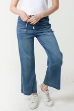 Magic Wide Leg Mid Wash Jeans