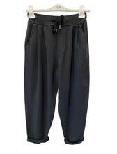 D.E.C.K By Decollage 825231E Barrel Shaped Joggers (3 Colours)