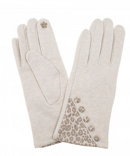 Park Lane G64 Soft Gloves With Leopard Print And Button Detail (2 Colours)