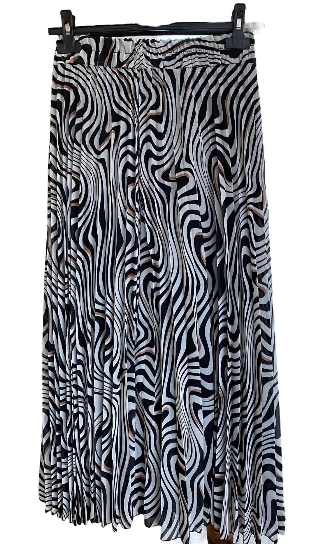 Pleated Swirl Print Midi Length Skirt (2 Colours)
